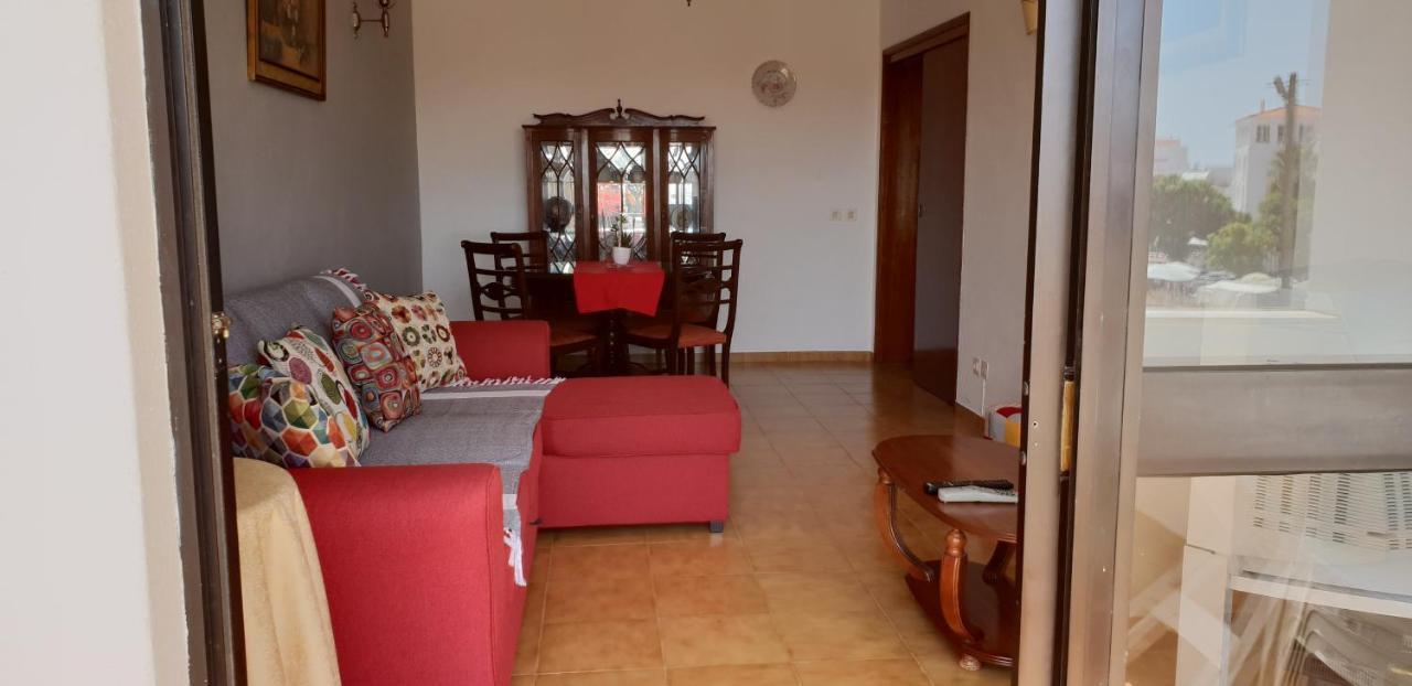 Apartment On The Strip Albufeira Exterior photo
